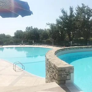  Appartamento The Flowers - With Private Garden In With Pool
