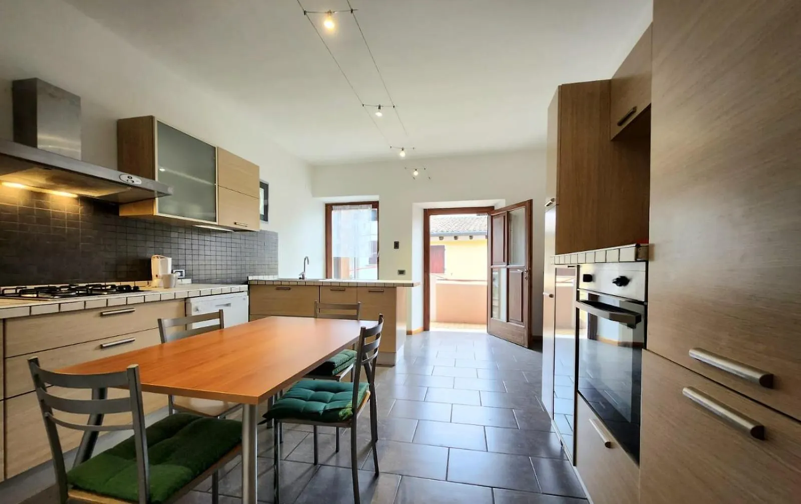 Apartment Corte Cardo Manerba del Garda